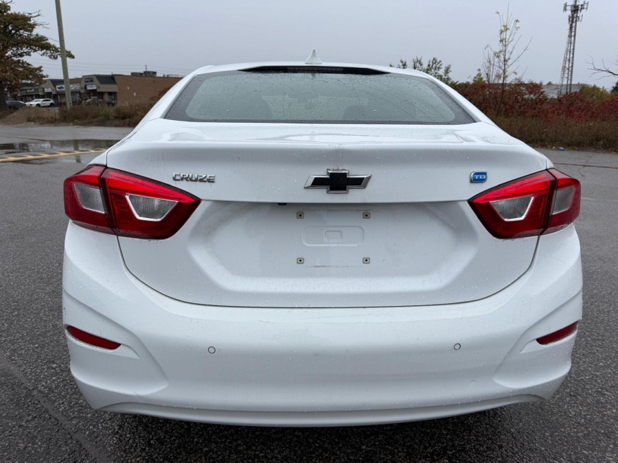 2019 Chevrolet Cruze - photo 4