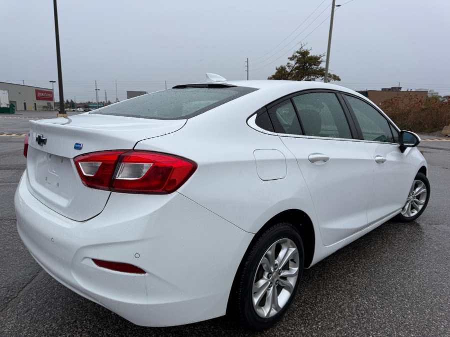 2019 Chevrolet Cruze - photo 5