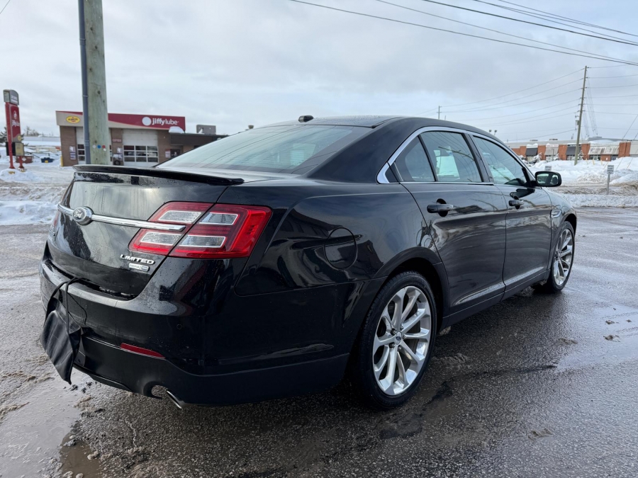 2018 Ford Taurus - photo 5