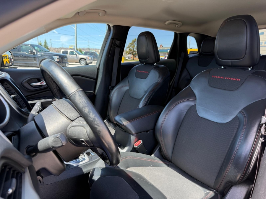 2016 Jeep Cherokee - photo 18