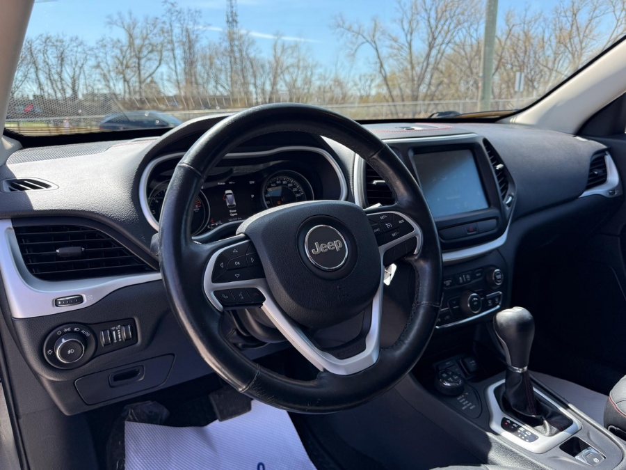 2016 Jeep Cherokee - photo 19