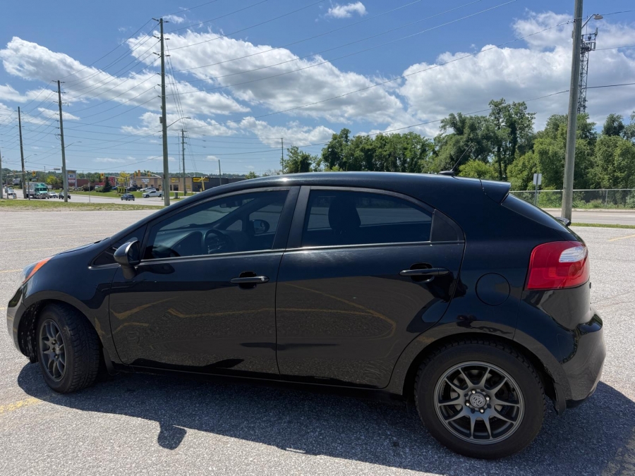 2015 Kia Rio 5-Door - photo 3