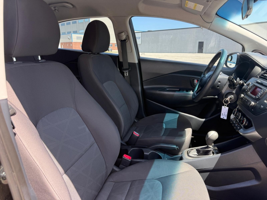 2015 Kia Rio 5-Door - photo 11