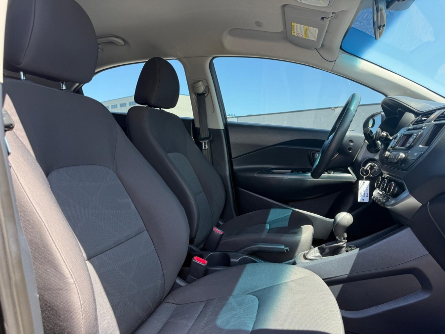 2015 Kia Rio 5-Door - photo 10