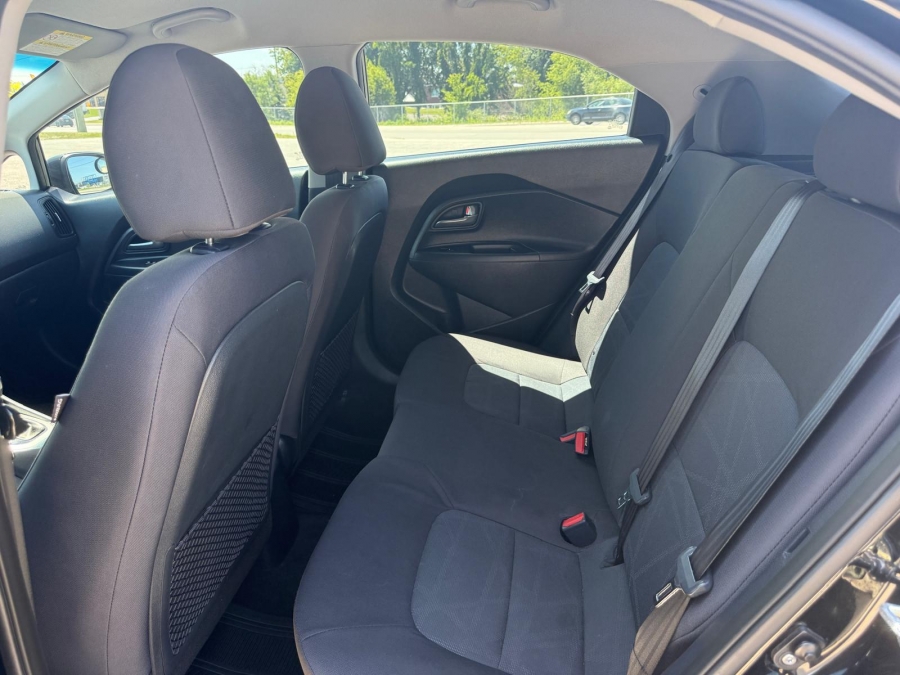 2015 Kia Rio 5-Door - photo 17