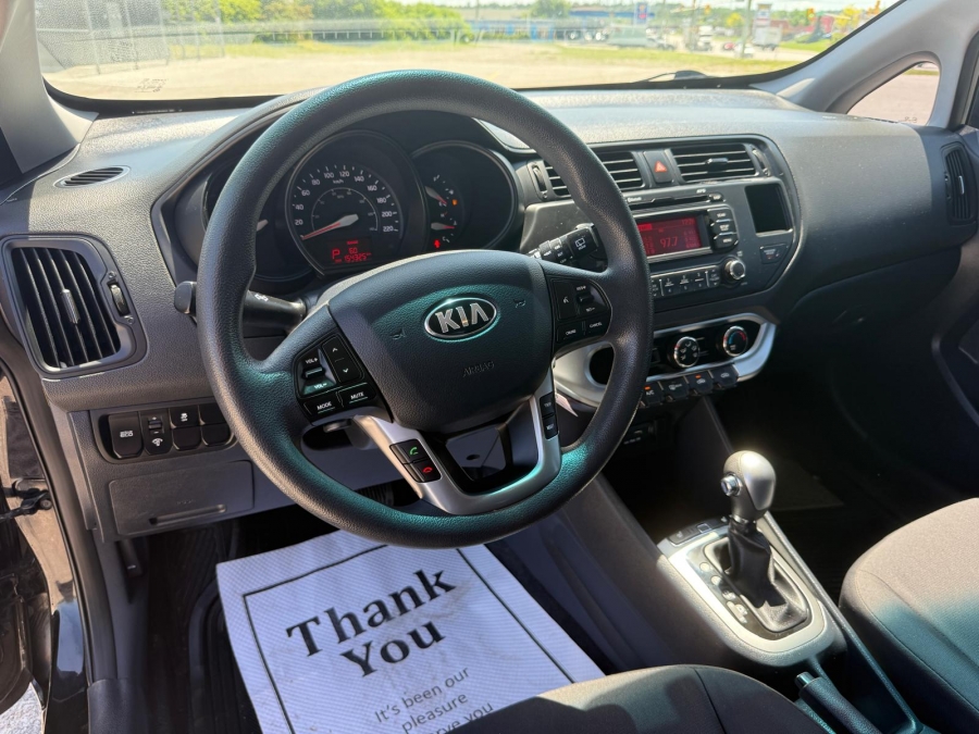2015 Kia Rio 5-Door - photo 19