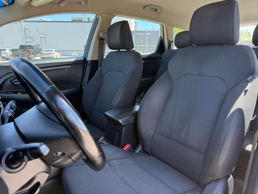 2014 Kia Rondo - photo 18