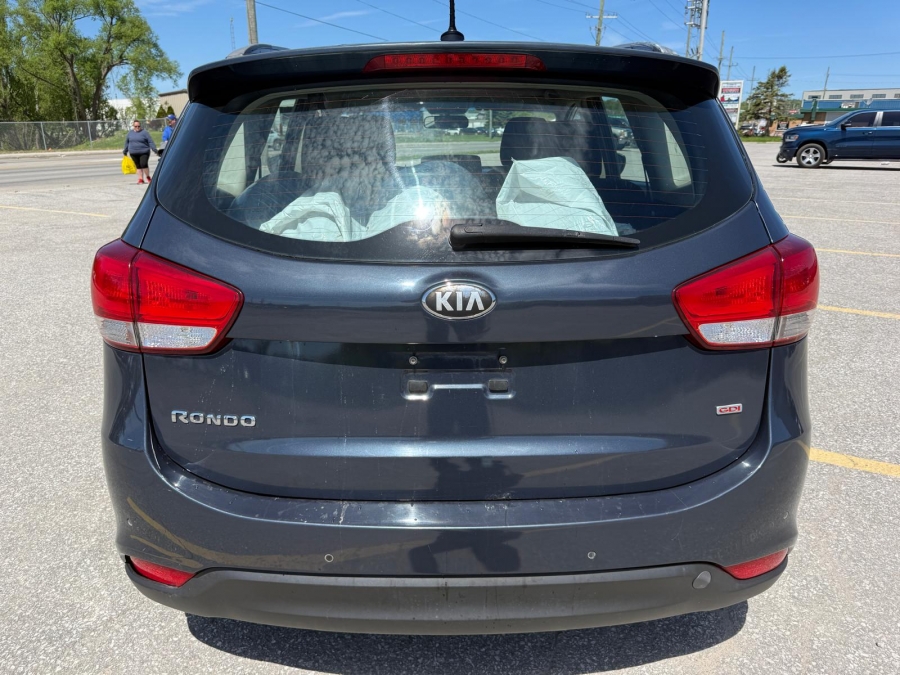 2014 Kia Rondo - photo 5