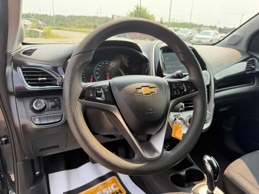 2017 Chevrolet Spark - photo 14