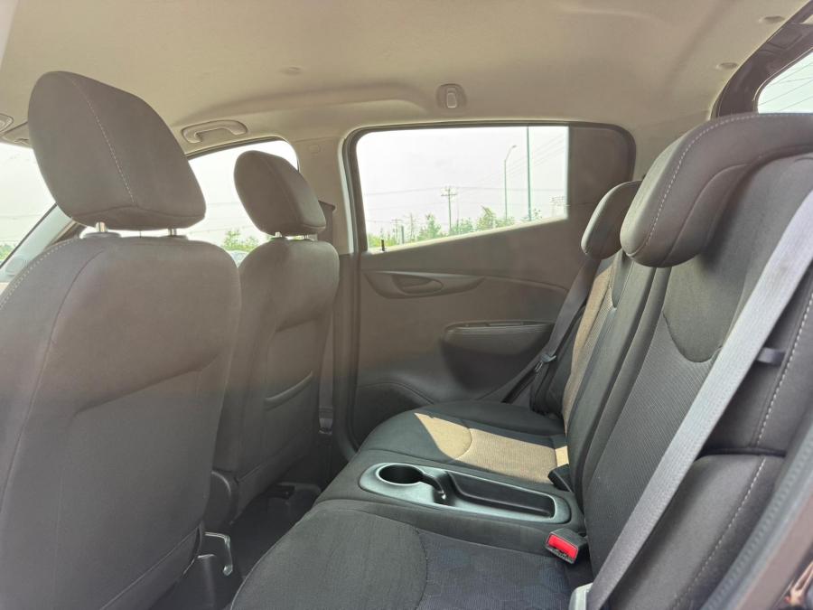 2017 Chevrolet Spark - photo 17