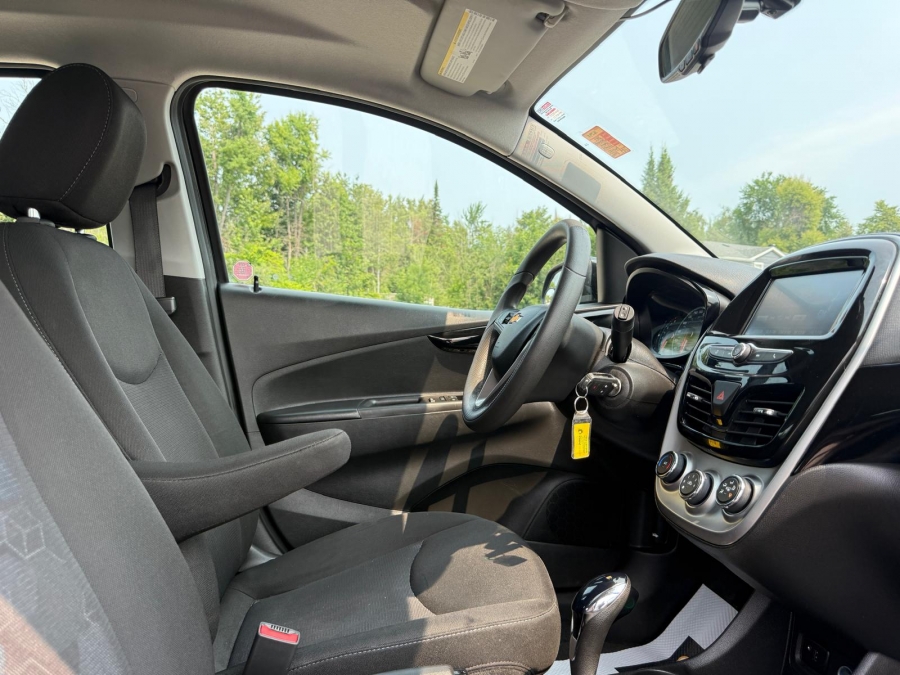 2017 Chevrolet Spark - photo 12