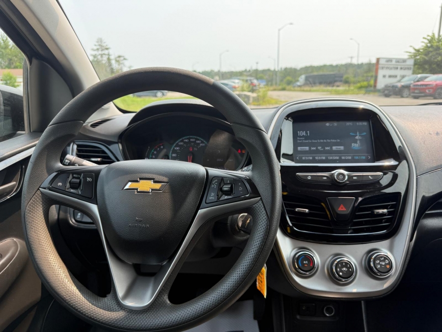 2017 Chevrolet Spark - photo 19