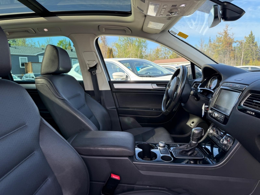 2017 Volkswagen Touareg - photo 9