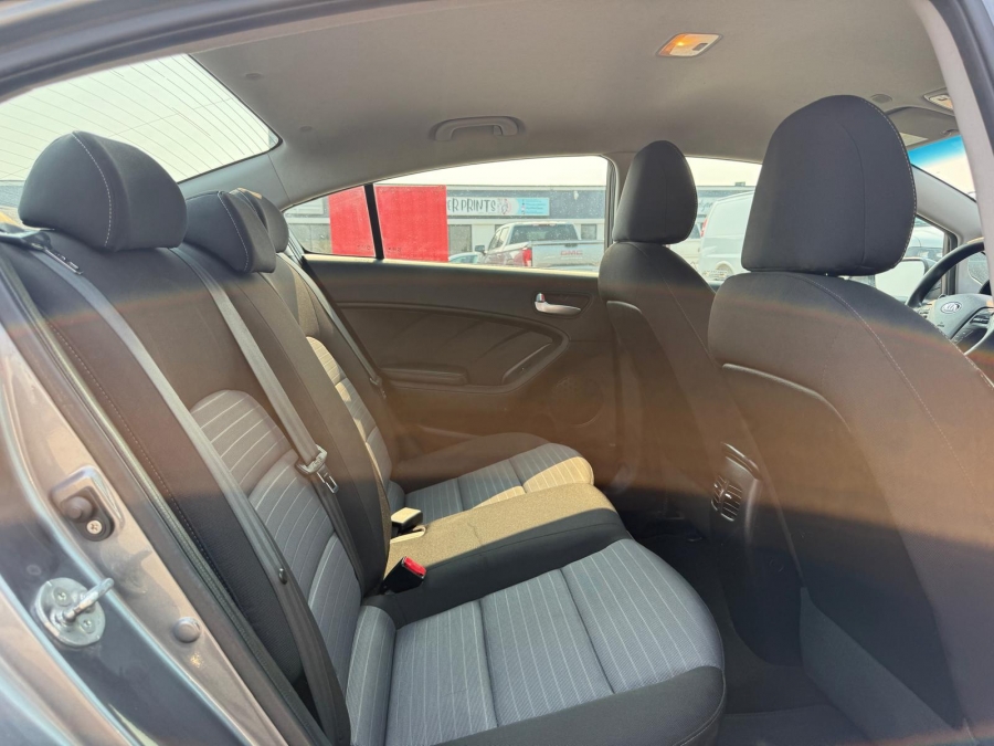2015 Kia Forte - photo 16