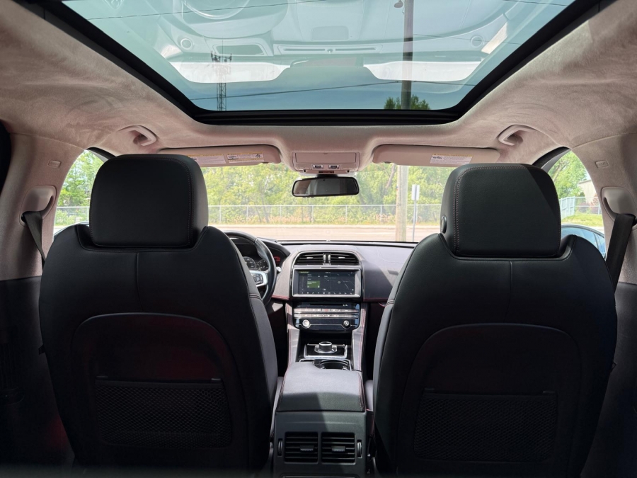 2017 Jaguar F-Pace - photo 15