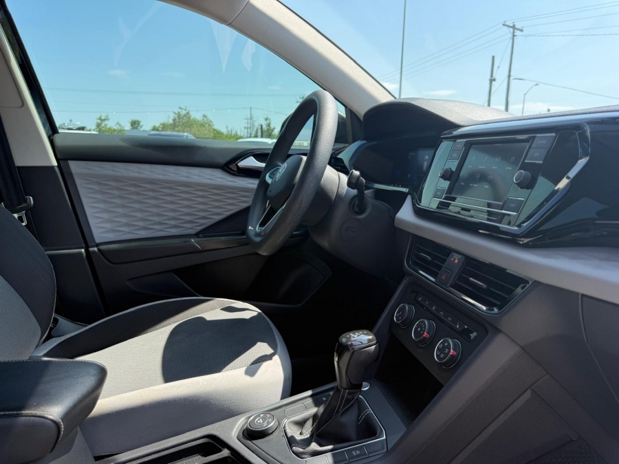 2022 Volkswagen Taos - photo 13