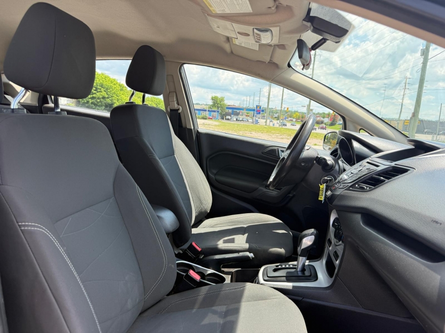 2016 Ford Fiesta - photo 11