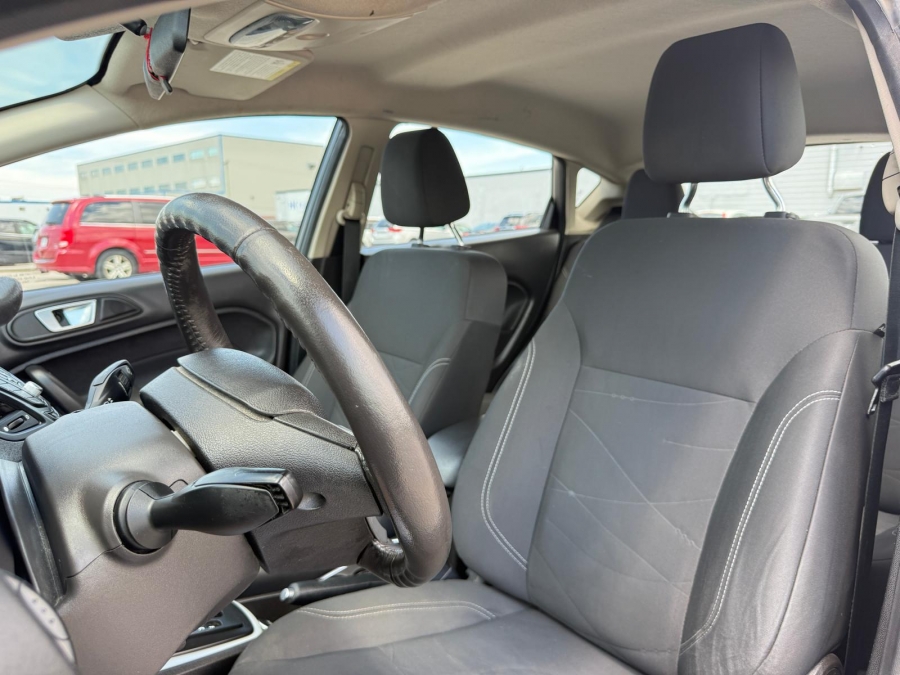 2016 Ford Fiesta - photo 18