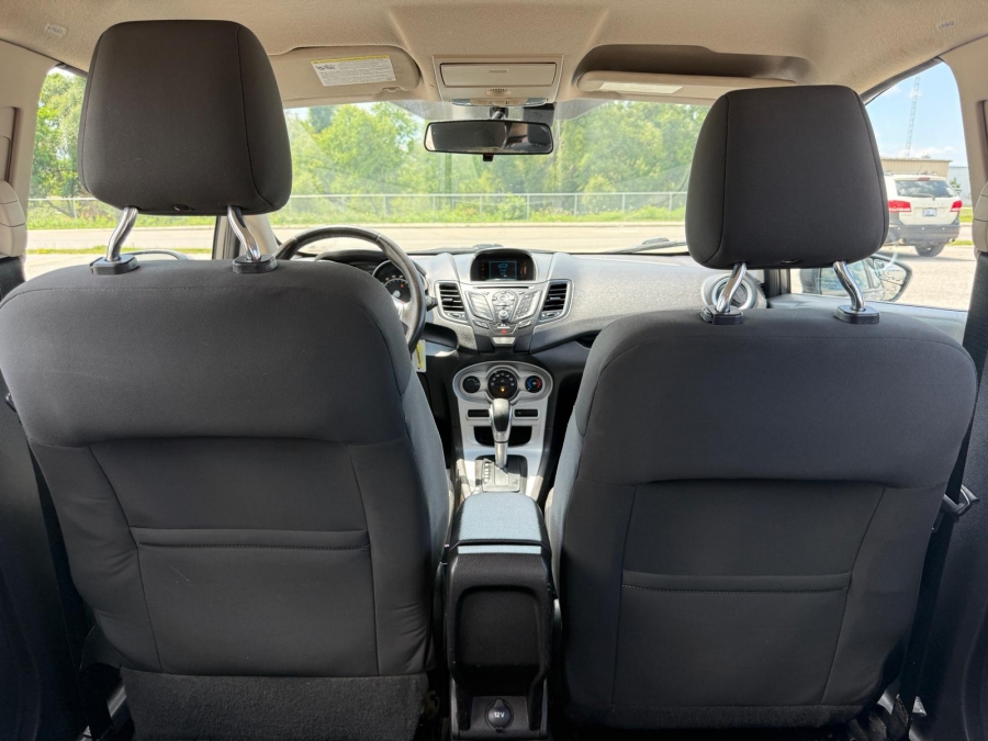 2016 Ford Fiesta - photo 16