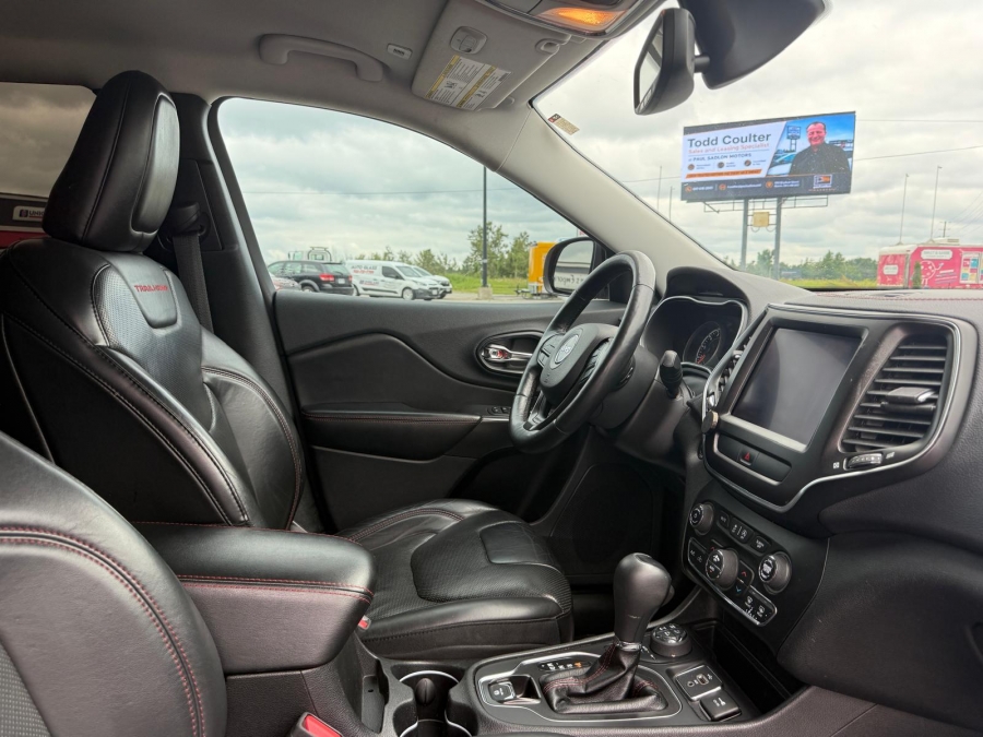 2019 Jeep Cherokee - photo 12