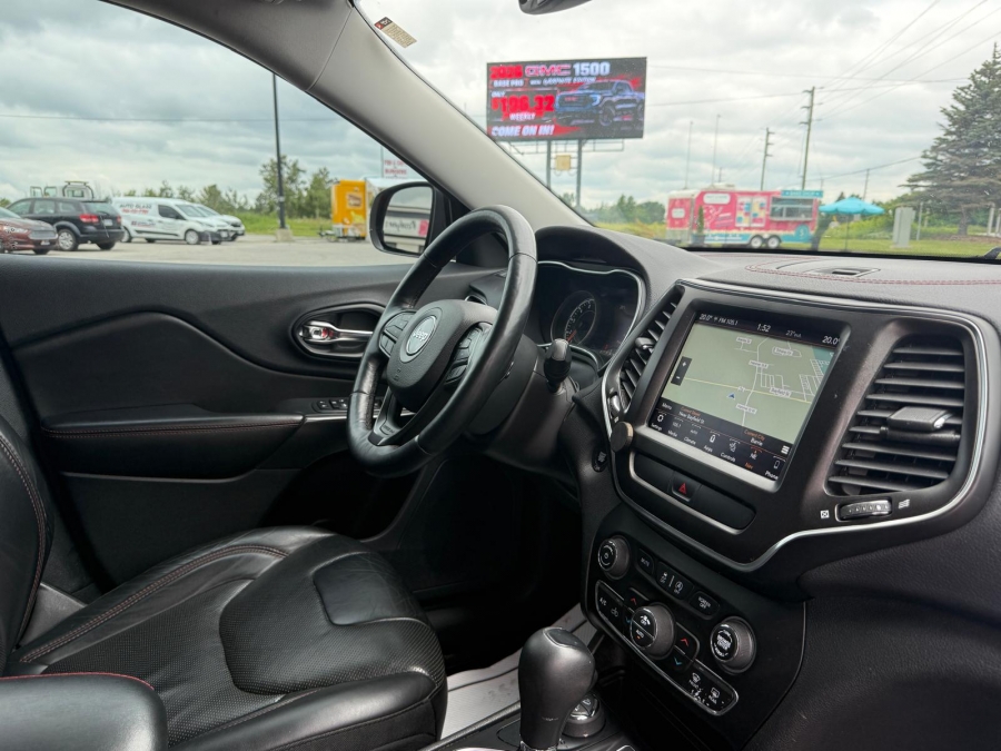 2019 Jeep Cherokee - photo 13