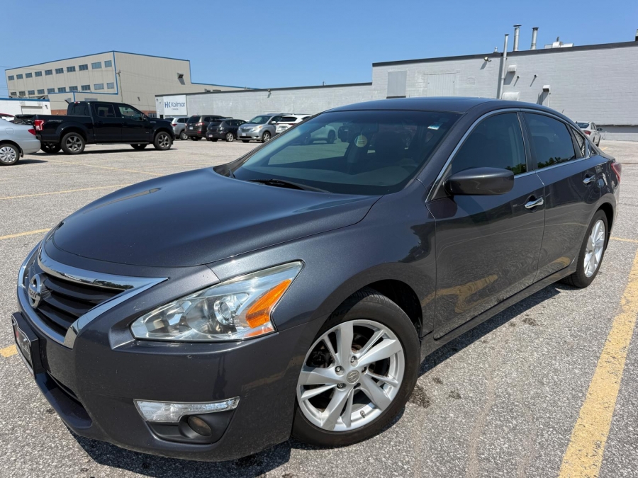 2013 Nissan Altima - photo 2