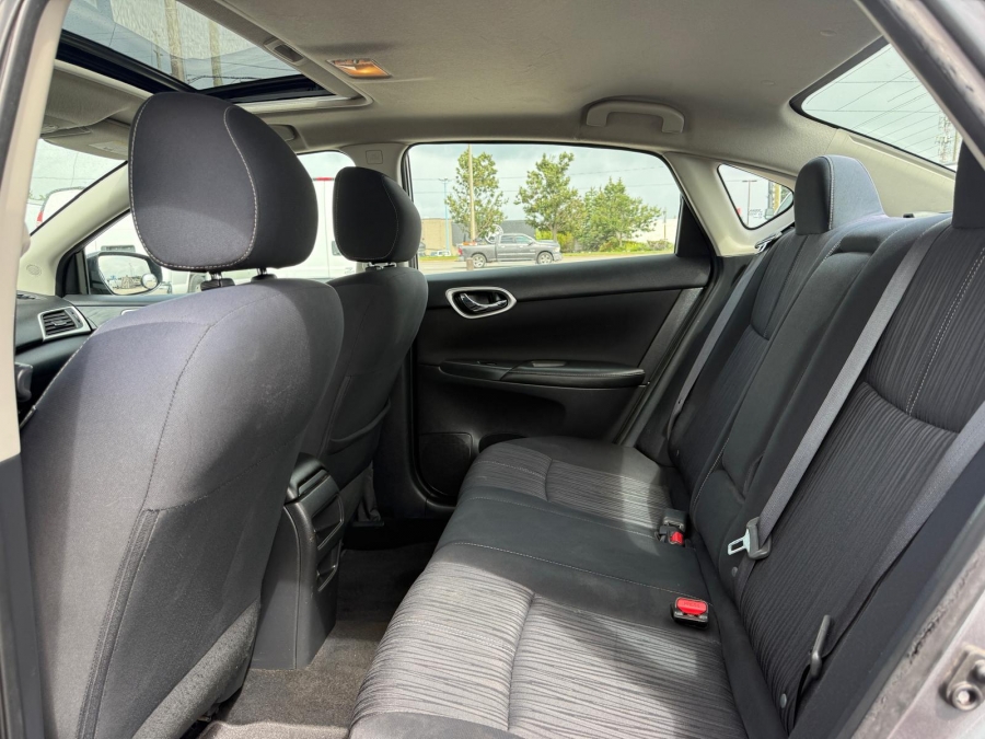2017 Nissan Sentra - photo 17