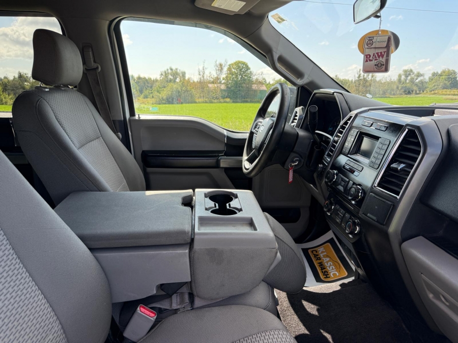 2016 Ford F-150 - photo 12