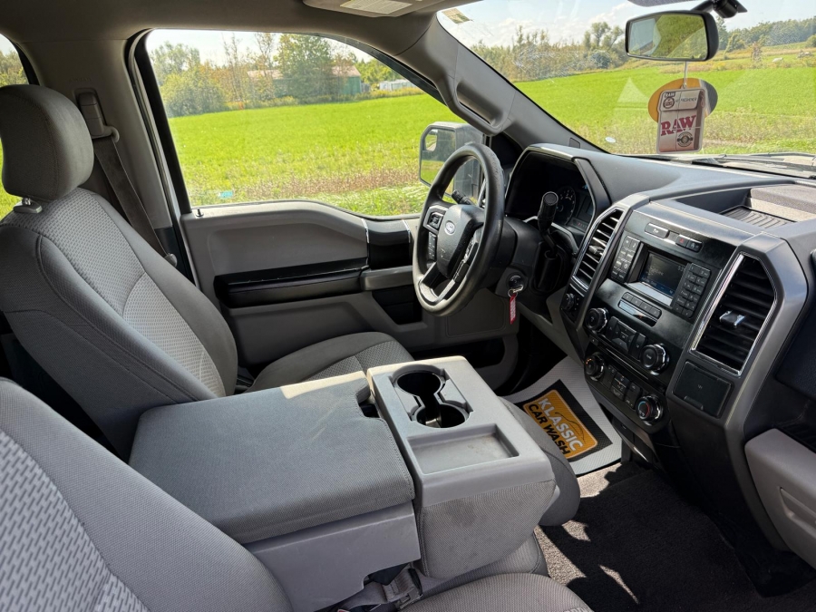 2016 Ford F-150 - photo 13