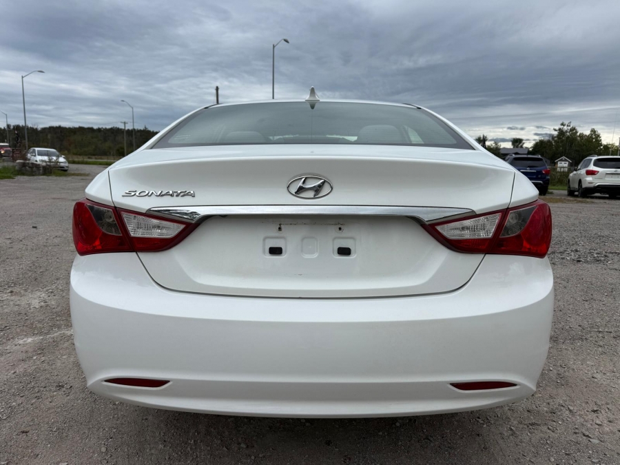 2012 Hyundai Sonata - photo 4
