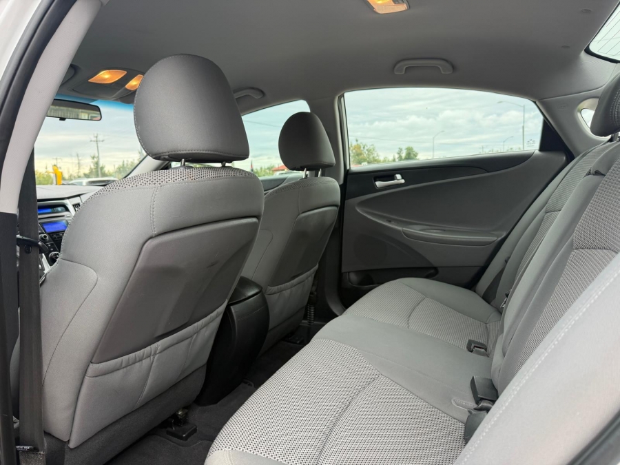 2012 Hyundai Sonata - photo 16