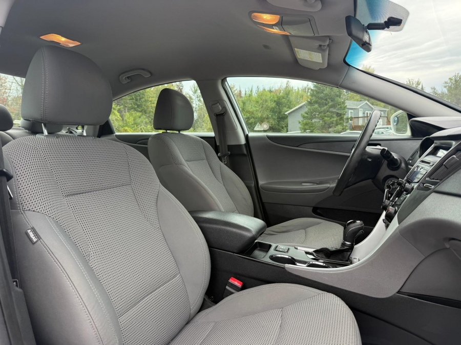 2012 Hyundai Sonata - photo 9