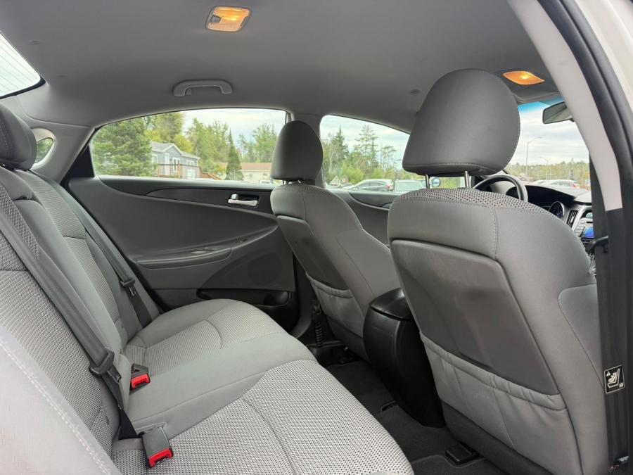 2012 Hyundai Sonata - photo 15