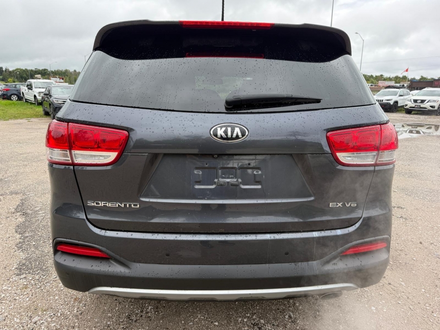 2016 Kia Sorento - photo 5