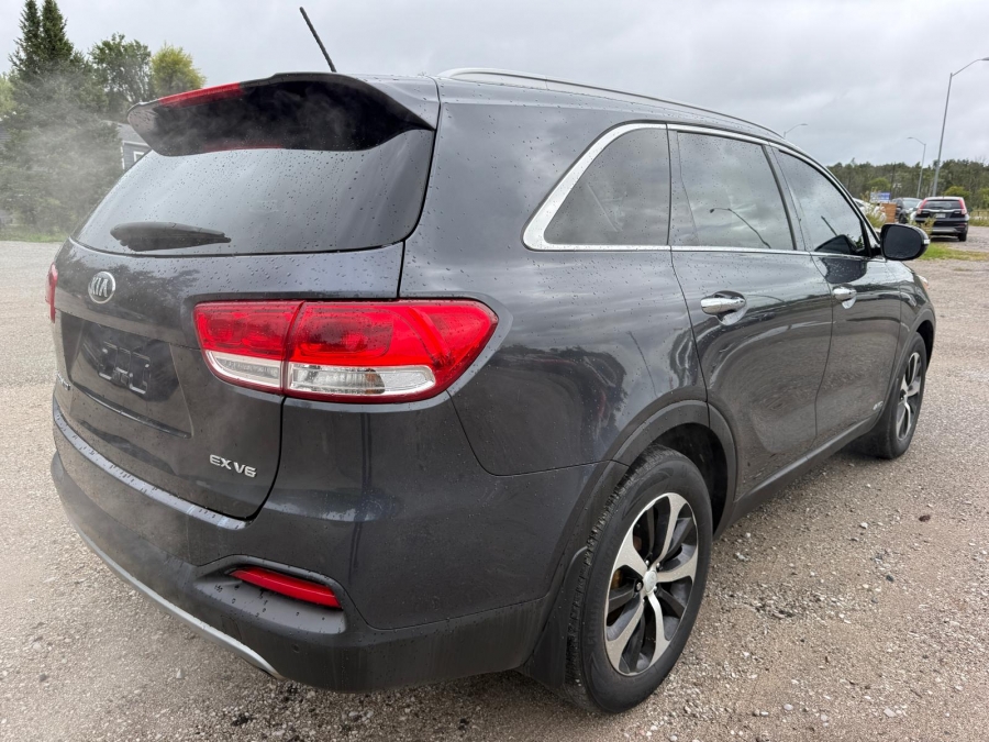 2016 Kia Sorento - photo 6