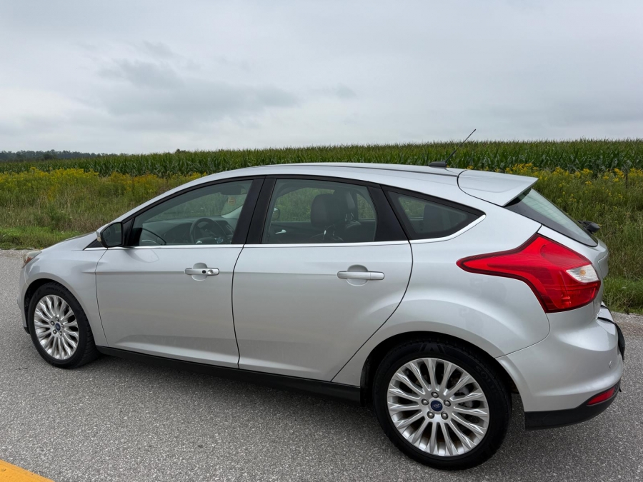 2012 Ford Focus - photo 2