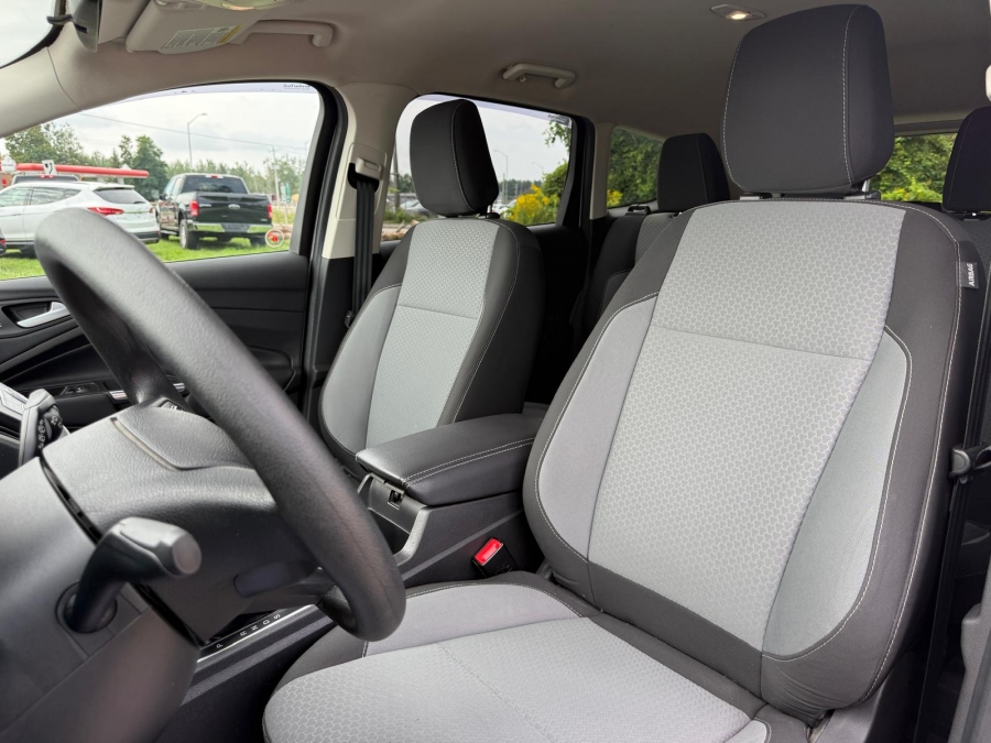 2018 Ford Escape - photo 17