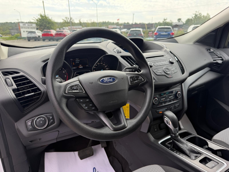 2018 Ford Escape - photo 18