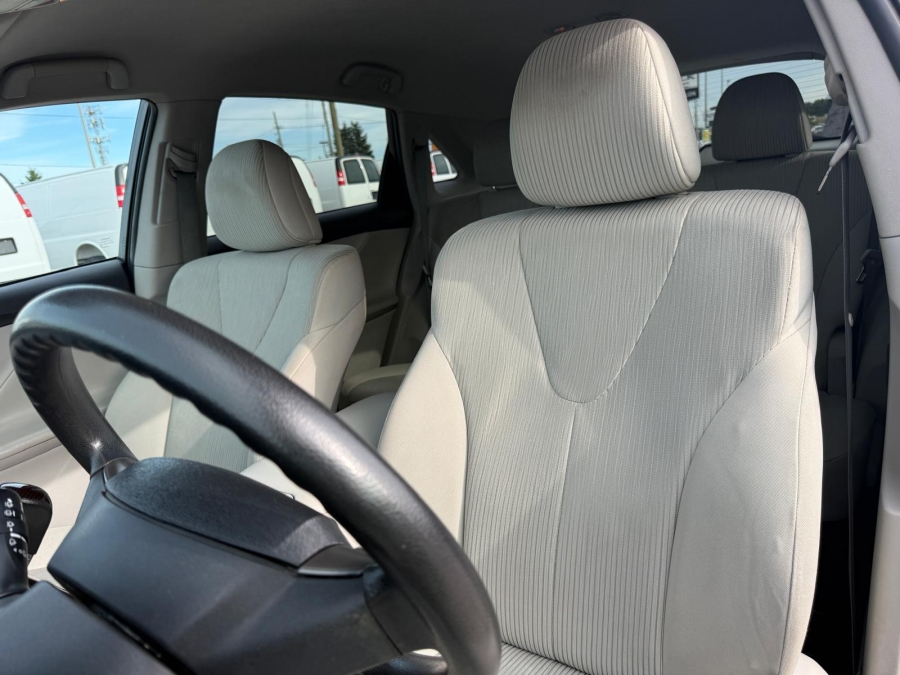 2012 Toyota Venza - photo 19