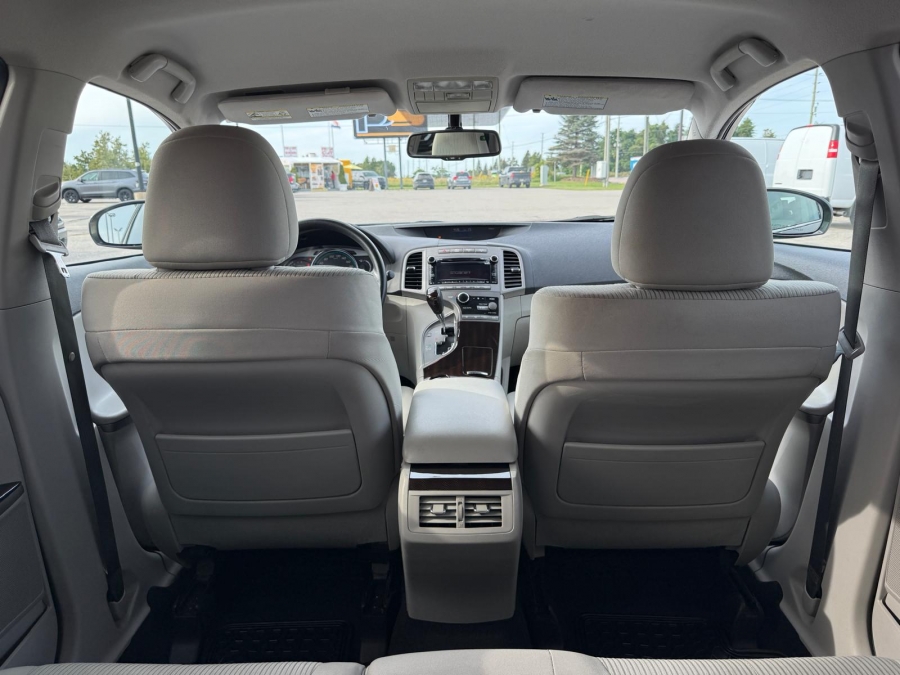 2012 Toyota Venza - photo 16