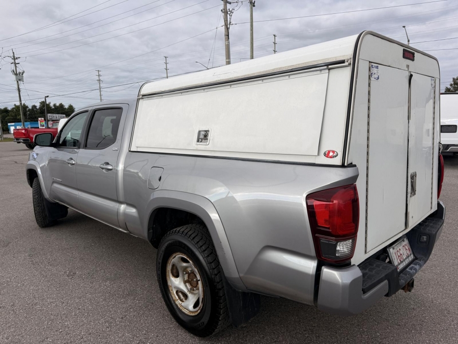 2018 Toyota Tacoma - photo 5