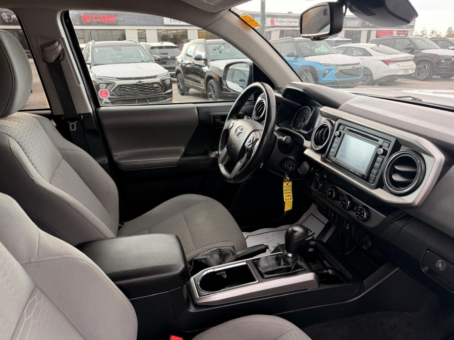 2018 Toyota Tacoma - photo 14