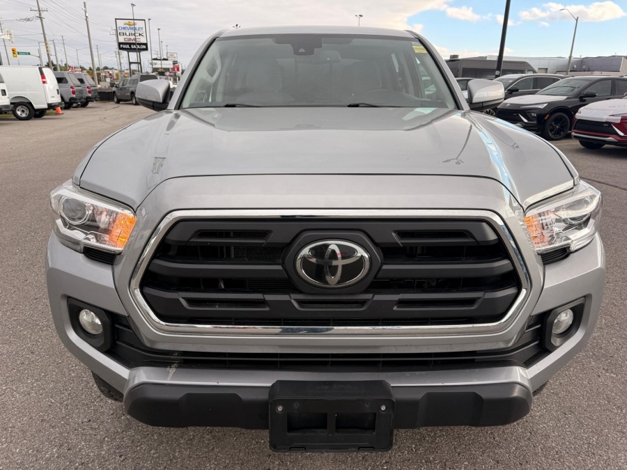 2018 Toyota Tacoma - photo 11