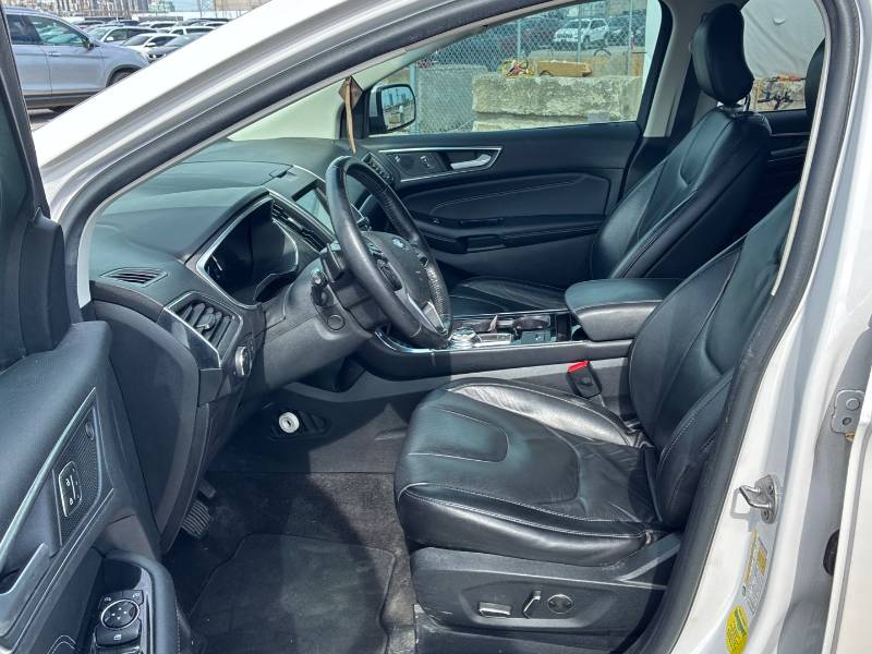2019 Ford Edge - photo 11