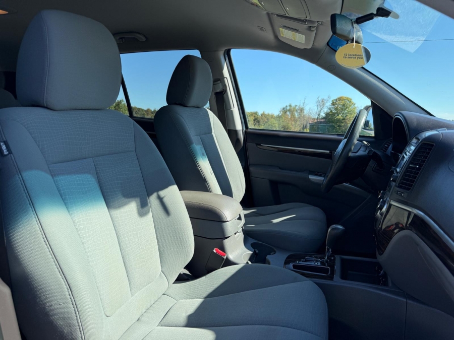 2011 Hyundai Santa Fe - photo 10