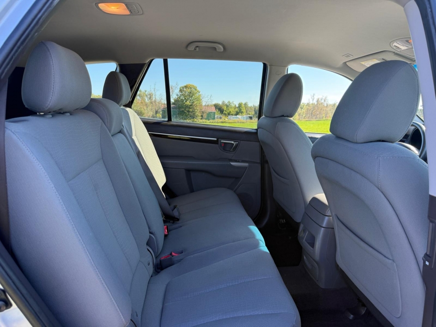 2011 Hyundai Santa Fe - photo 15