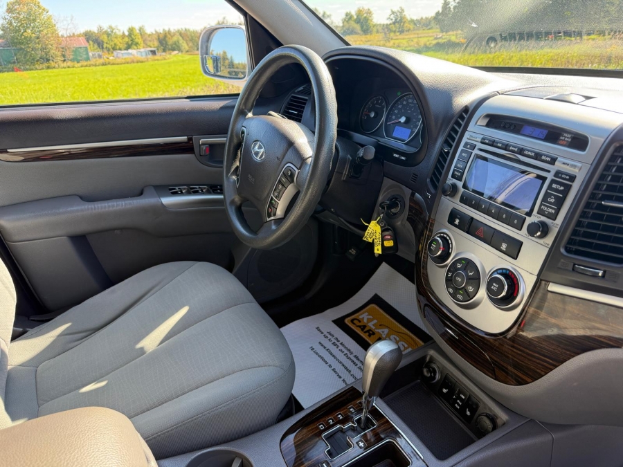 2011 Hyundai Santa Fe - photo 13