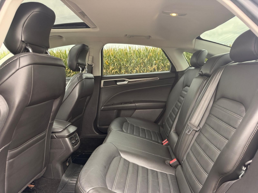 2014 Ford Fusion - photo 17