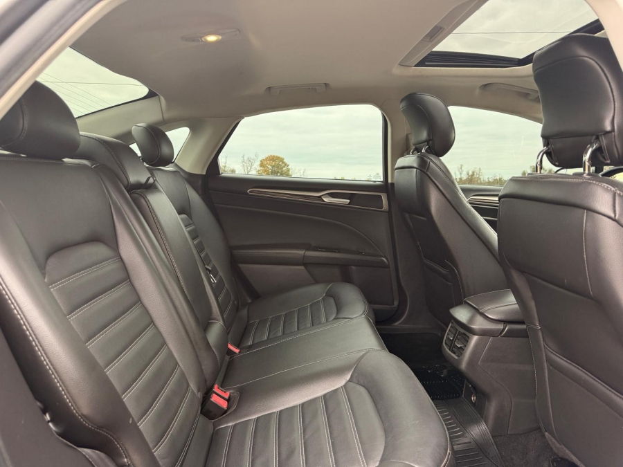 2014 Ford Fusion - photo 16